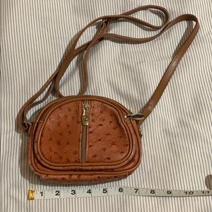 Valentina crossbody bag .